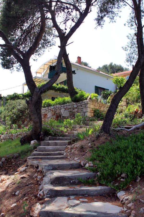 Apartments By The Sea Basina, Hvar - 542 Vrbanj 외부 사진