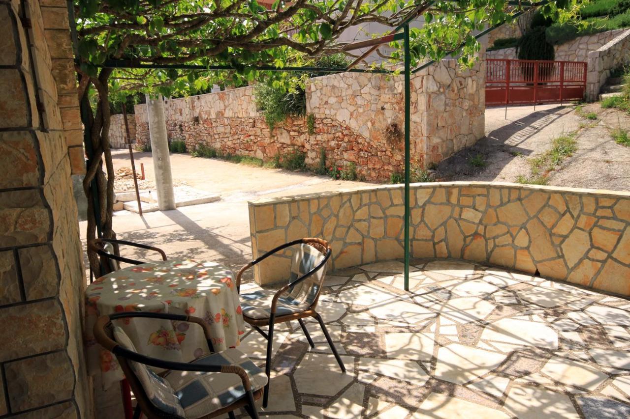 Apartments By The Sea Basina, Hvar - 542 Vrbanj 외부 사진